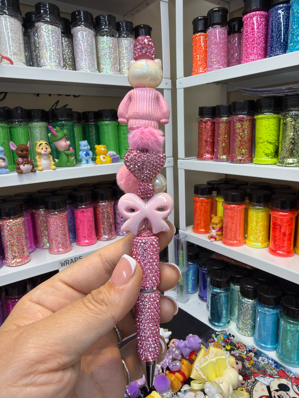 Hello kitty pen